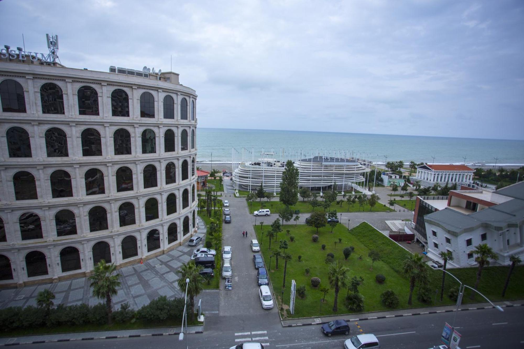 Apartamento Olympic Batumi Exterior foto