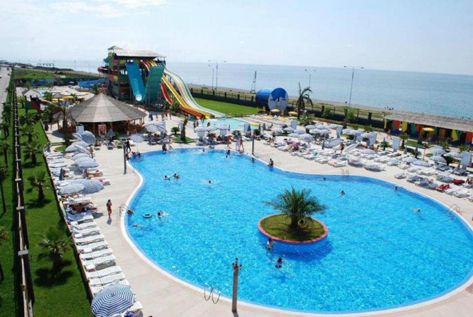 Apartamento Olympic Batumi Exterior foto