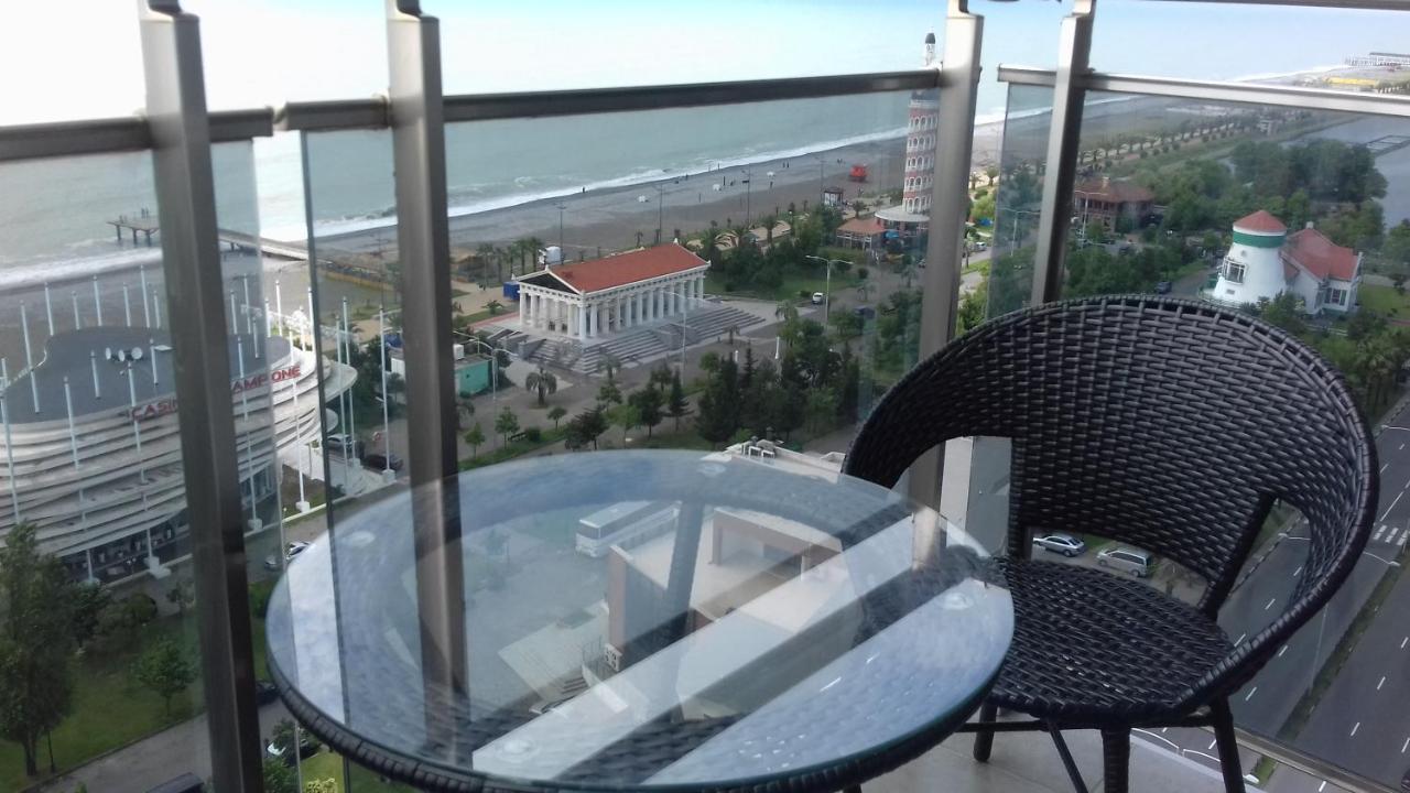 Apartamento Olympic Batumi Exterior foto